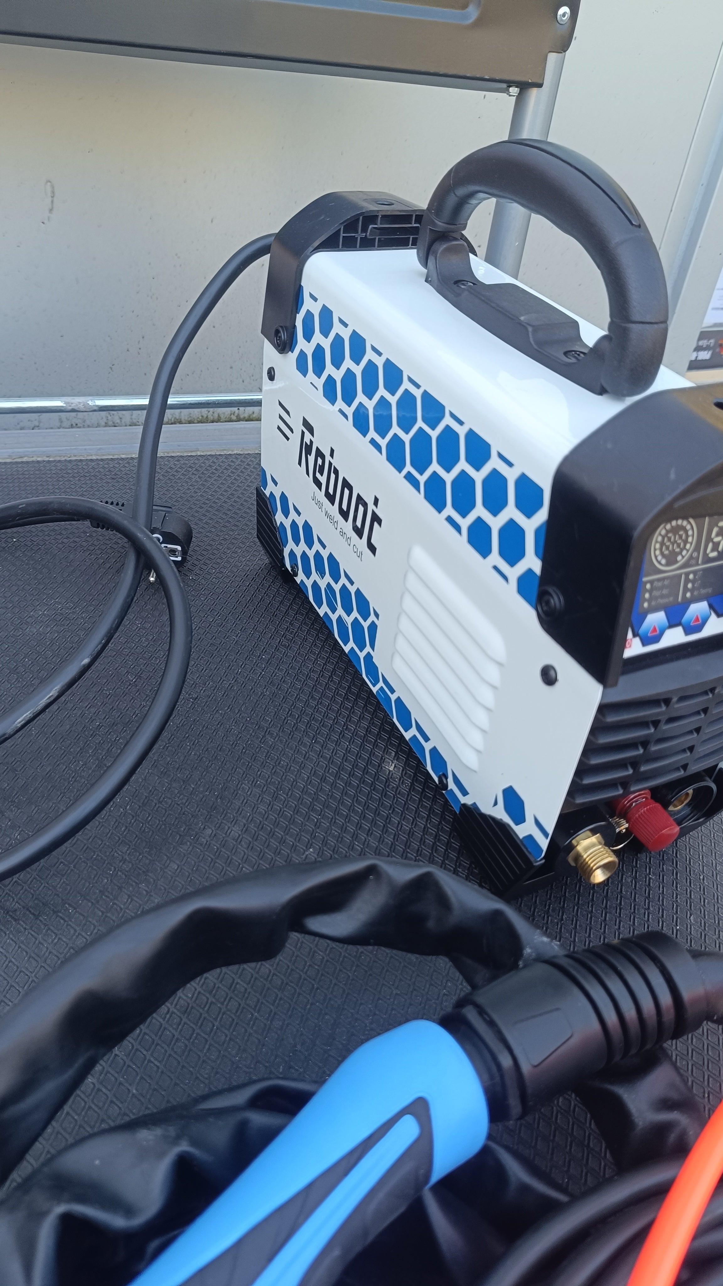 [RECON]Plasma Reboot RBC6000L PRO 60A con arco pilota revisionato - Rikushop